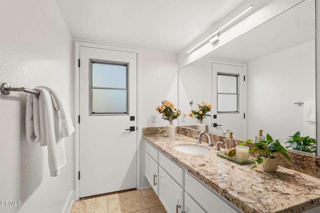 Oakcreek Village-879 - Residential