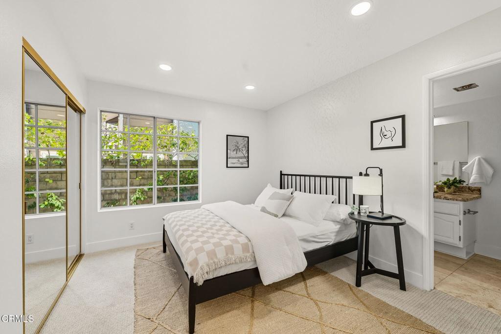 Oakcreek Village-879 - Residential