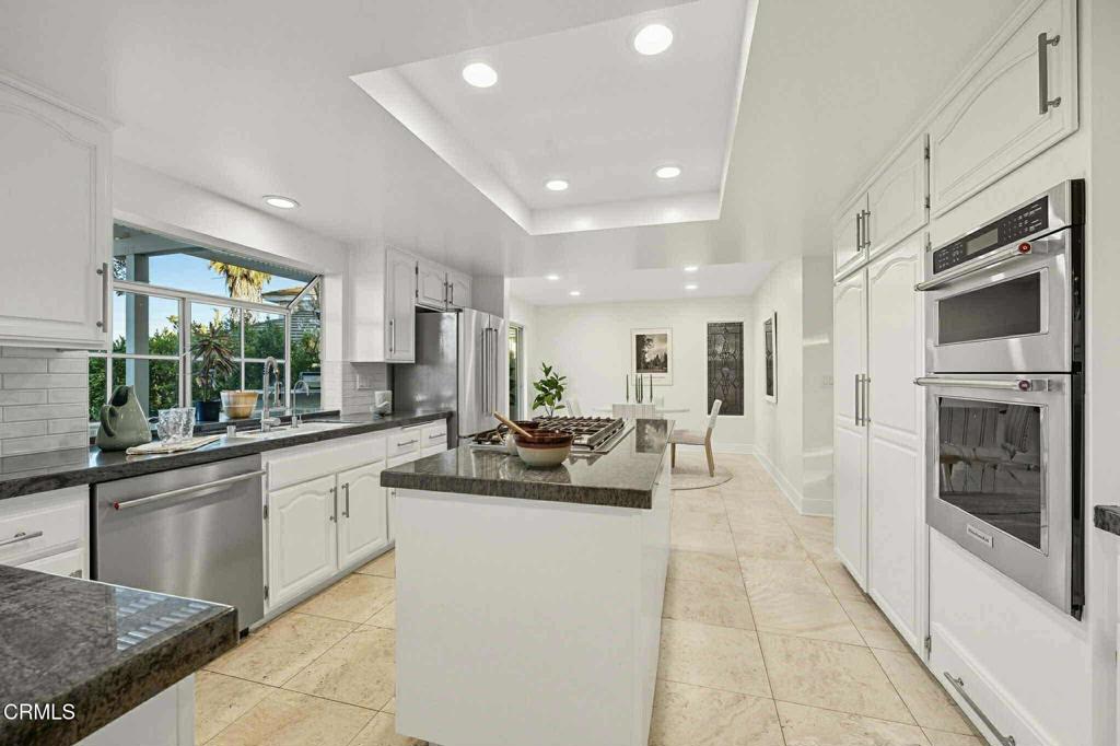 Oakcreek Village-879 - Residential