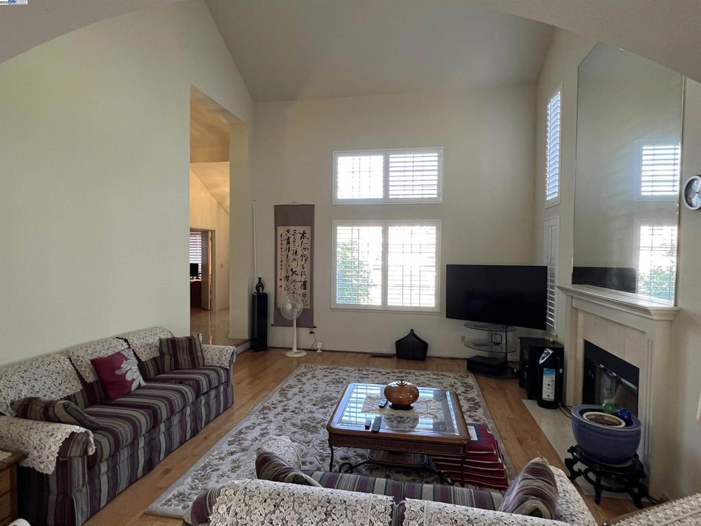 MISSION SAN JOSE - Residential