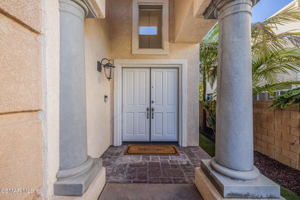 Photo of 3969 Sunsetridge Road, Moorpark, CA 93021 (MLS # 225005717)