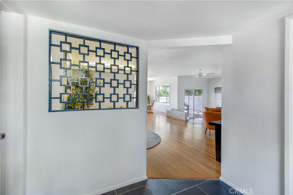 1575 Via Majorca, Laguna Beach CA 92651 - Photo 10