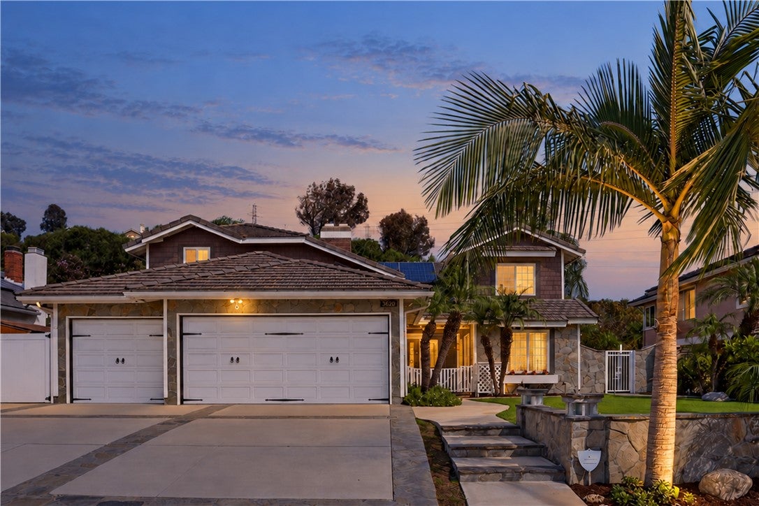 3620 E Shallow Brook Lane