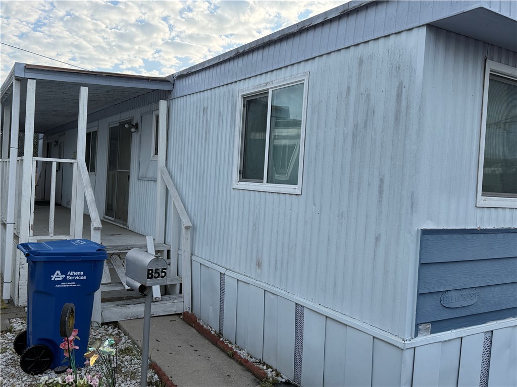 16511 S Garfield Ave B55