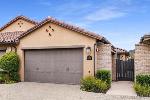 Photo of 8169 Auberge Cir Cir, San Diego, CA 92127 (MLS # 260012780SD)