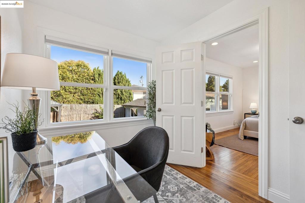 CASTRO VALLEY - Residential
