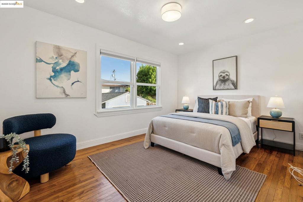 CASTRO VALLEY - Residential