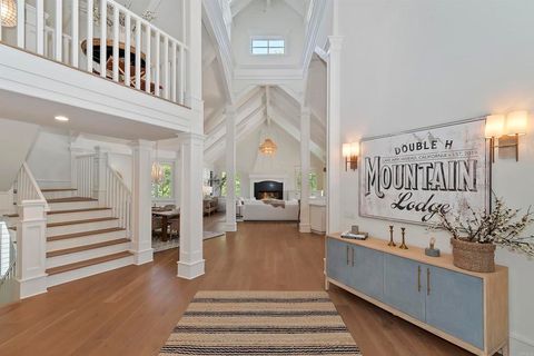 27567 W Shore Road Lake Arrowhead CA 92352