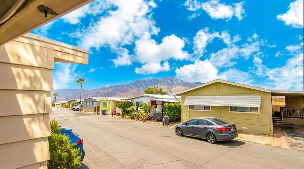 64625 Pierson Boulevard B16