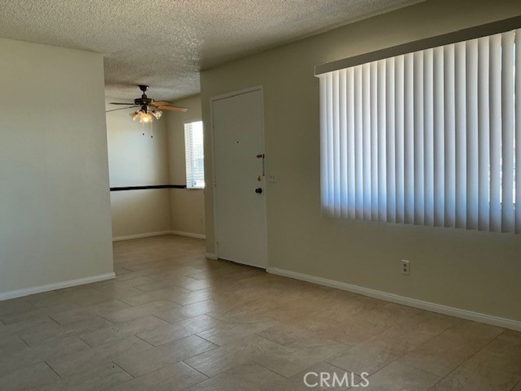 Photo of 601 Corona Street, Hemet, CA 92545 (MLS # SW26084027)
