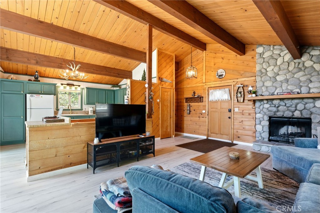 Green Valley Lake (GVLK) - Residential