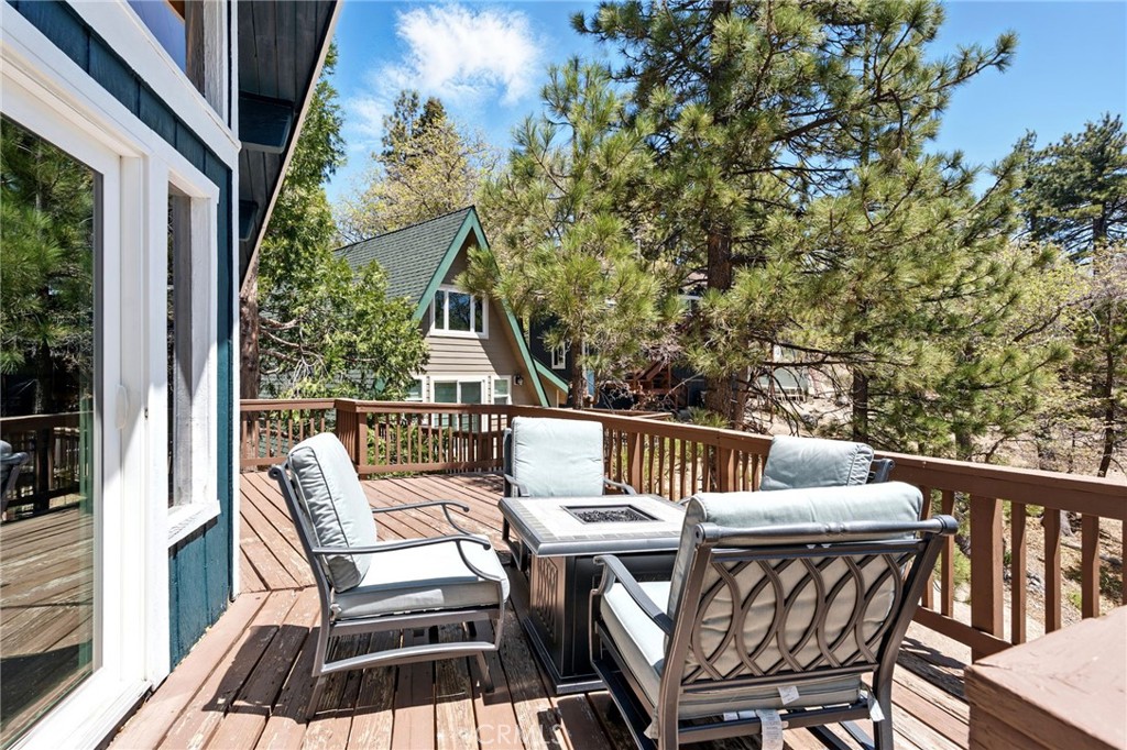 Green Valley Lake (GVLK) - Residential