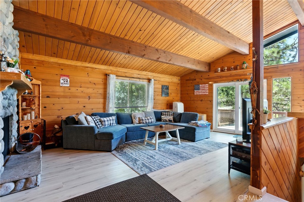 Green Valley Lake (GVLK) - Residential