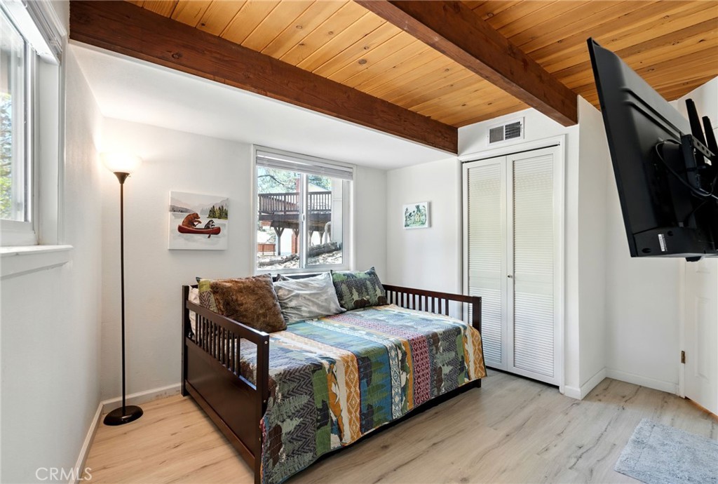 Green Valley Lake (GVLK) - Residential