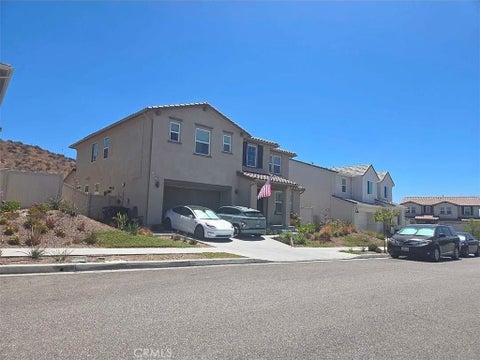 Photo of 17816 Perch LN, Canyon Country, CA 91350 (MLS # OC26234563)