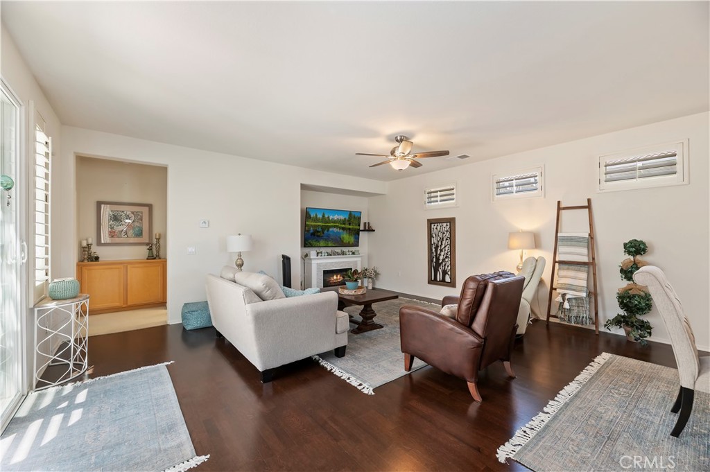 Four Seasons - Residential