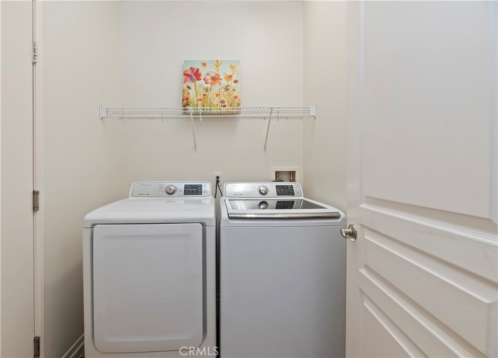 Four Seasons - Residential