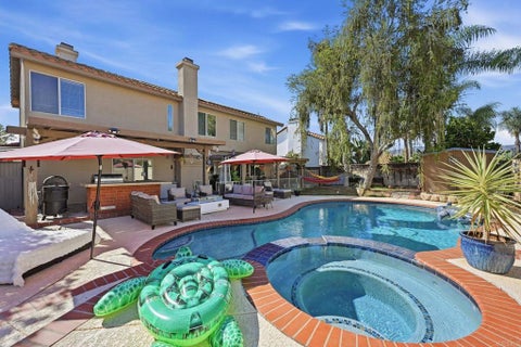 Tiny photo for 35609 Aster Drive Dr, Wildomar, CA 92595 (MLS # NDP2609332)