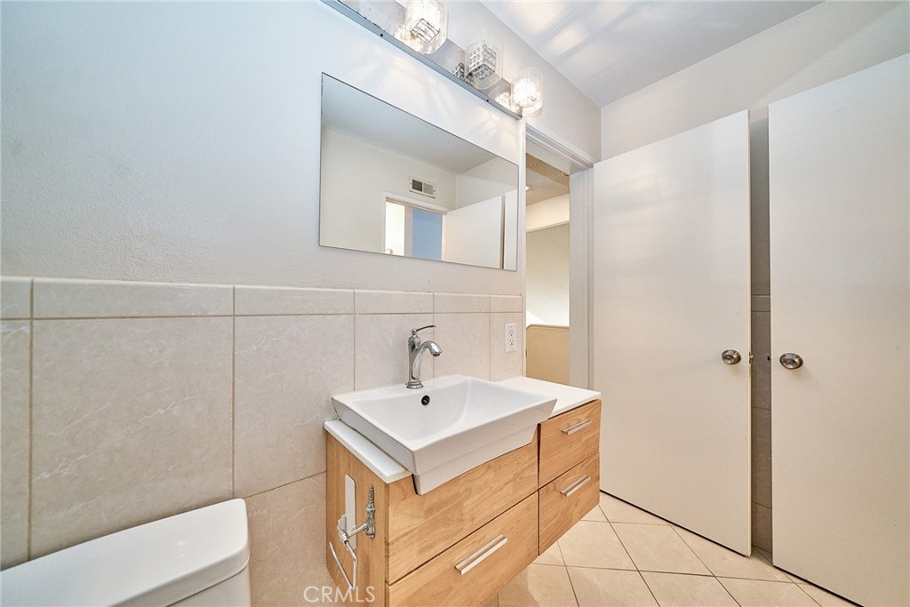 380 Deerfield, Irvine CA 92606 - Photo 21