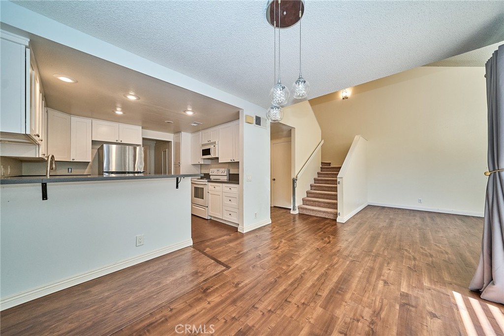 380 Deerfield, Irvine CA 92606 - Photo 12