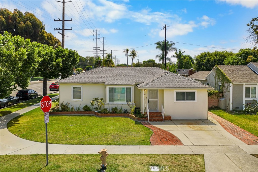 2162 Charlemagne
