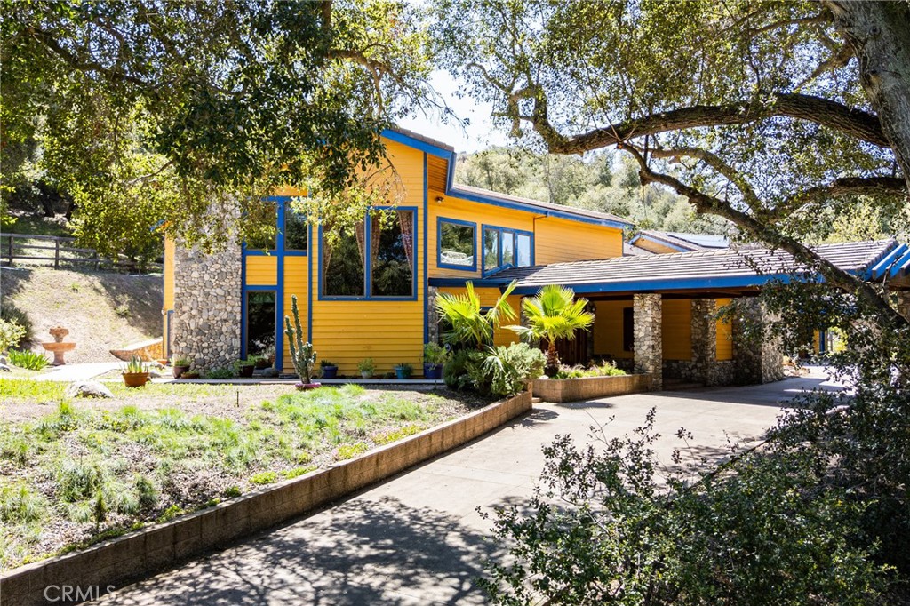 19251 Hombre Lane