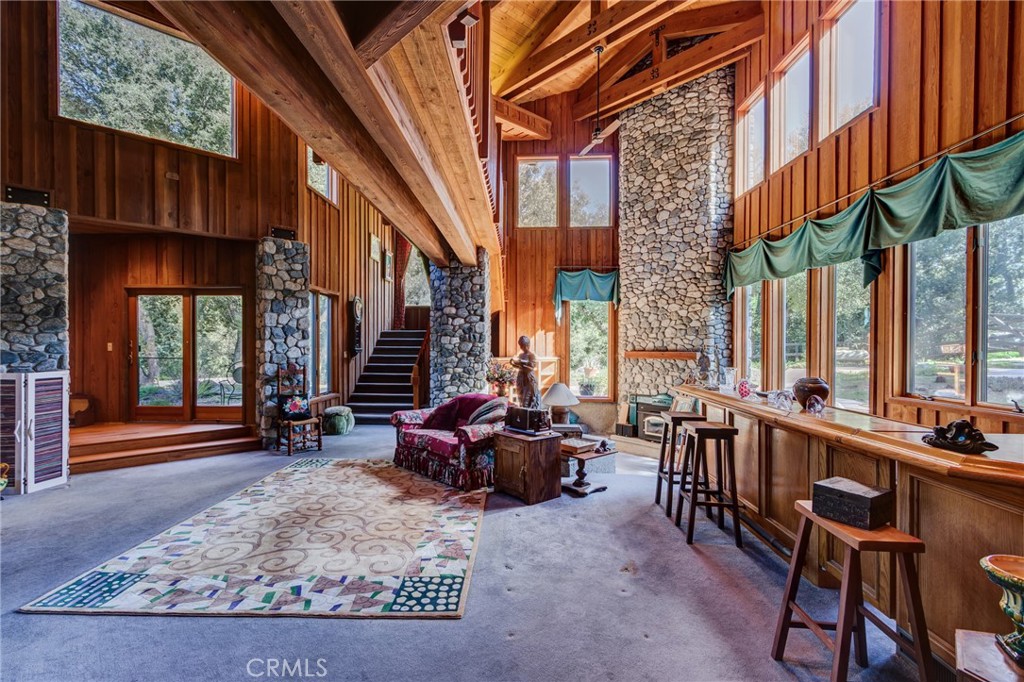 19251 Hombre Lane