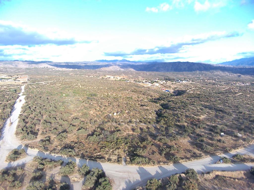 0000 Powerline Rd.