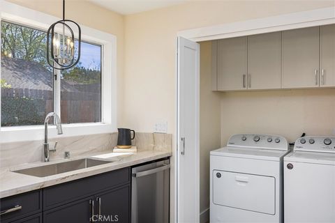 Tiny photo for 46 Lone Oak Way, Templeton, CA 93465 (MLS # SC26068416)