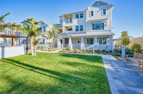 Photo of 2434 Haley Point Drive #105, Ventura, CA 93003 (MLS # SR26115016)