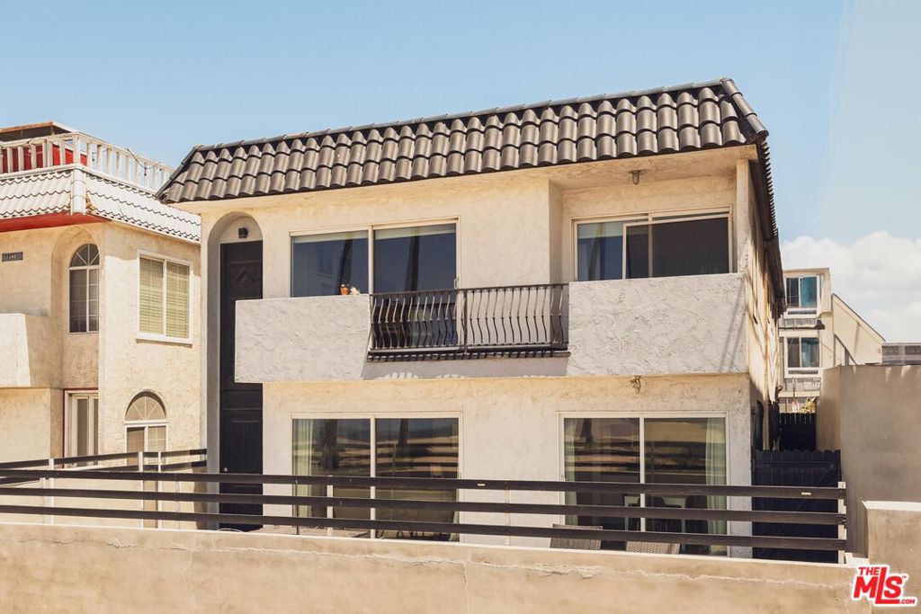 2609 Ocean Front Walk