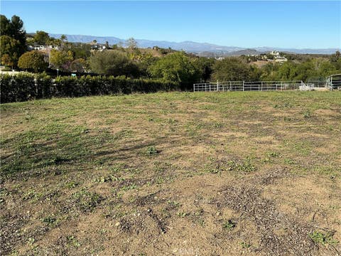 Photo of 2831 Lynnview, Newbury Park, CA 91320 (MLS # SR26162267)