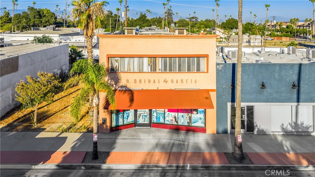 Rare Investment Opportunity – Mixed-Use Commercial & Residential Property in Prime Fontana Location! This unique property offers a rare combination of commercial and residential spaces, making it an excellent investment opportunity. Mixed-Use Layout: The ground floor features a well-established retail business, with two apartments located on the second floor. Potential for Expansion: A portion of the second floor may be converted into a patio deck, adding value and appeal. Prime Location: Situated in a high-traffic area, ensuring maximum visibility and business potential. Growing Market: Fontana’s downtown district is undergoing significant improvements, increasing property values and investment potential. Stable Tenancy: The current commercial tenants have been in place for over 20 years, providing consistent rental income. Room for Upgrades: While the property does need some updating, it offers endless possibilities for the right investor. Don’t miss out on this exceptional opportunity! With the right vision, this property can become a standout asset in Fontana’s evolving downtown landscape.
This property is also listed in the MLS under Residential Income MLS # CV25049670