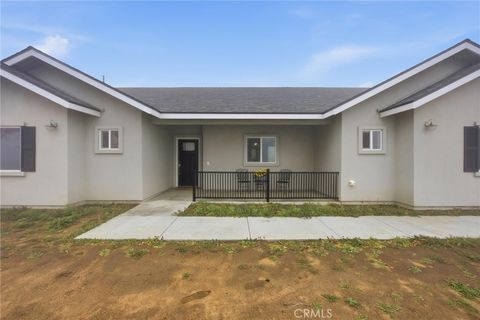 Photo of 18671 Buckeye Place, Tehachapi, CA 93561 (MLS # PI26051705)