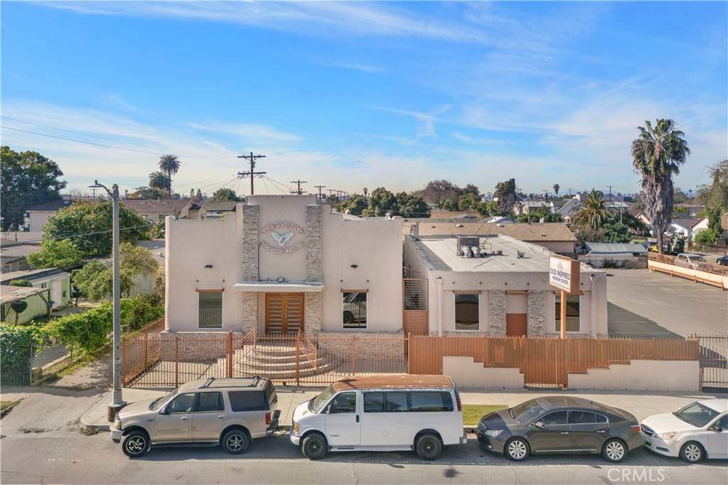 8461 San Pedro Street