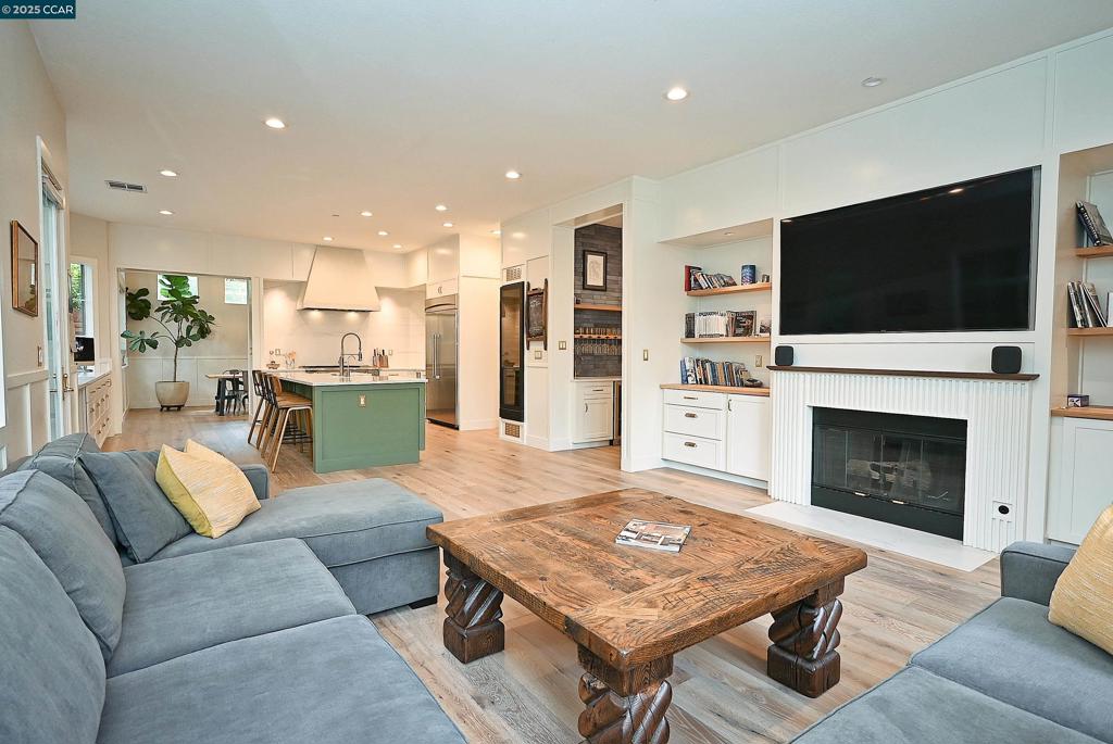 RELIEZ HIGHLANDS - Residential