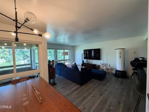Photo of 6250 Buckingham Parkway #201, Culver City, CA 90230 (MLS # P1-28492)