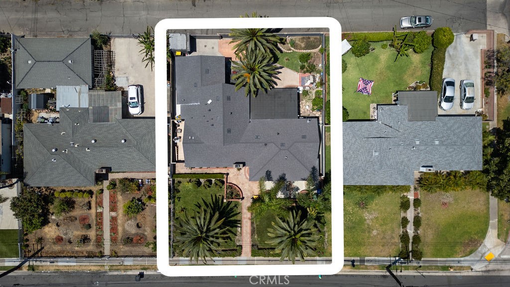 2631 W Cerritos