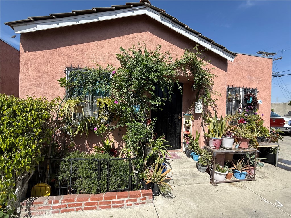 1171 W 38th Street