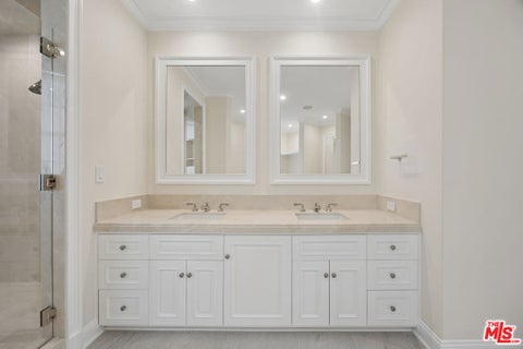 Tiny photo for 15201 Mc Kendree Avenue, Pacific Palisades, CA 90272 (MLS # 26997107)