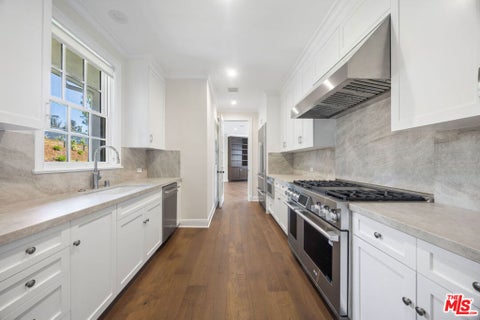 Tiny photo for 15201 Mc Kendree Avenue, Pacific Palisades, CA 90272 (MLS # 26997107)