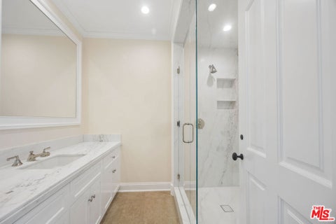 Tiny photo for 15201 Mc Kendree Avenue, Pacific Palisades, CA 90272 (MLS # 26997107)
