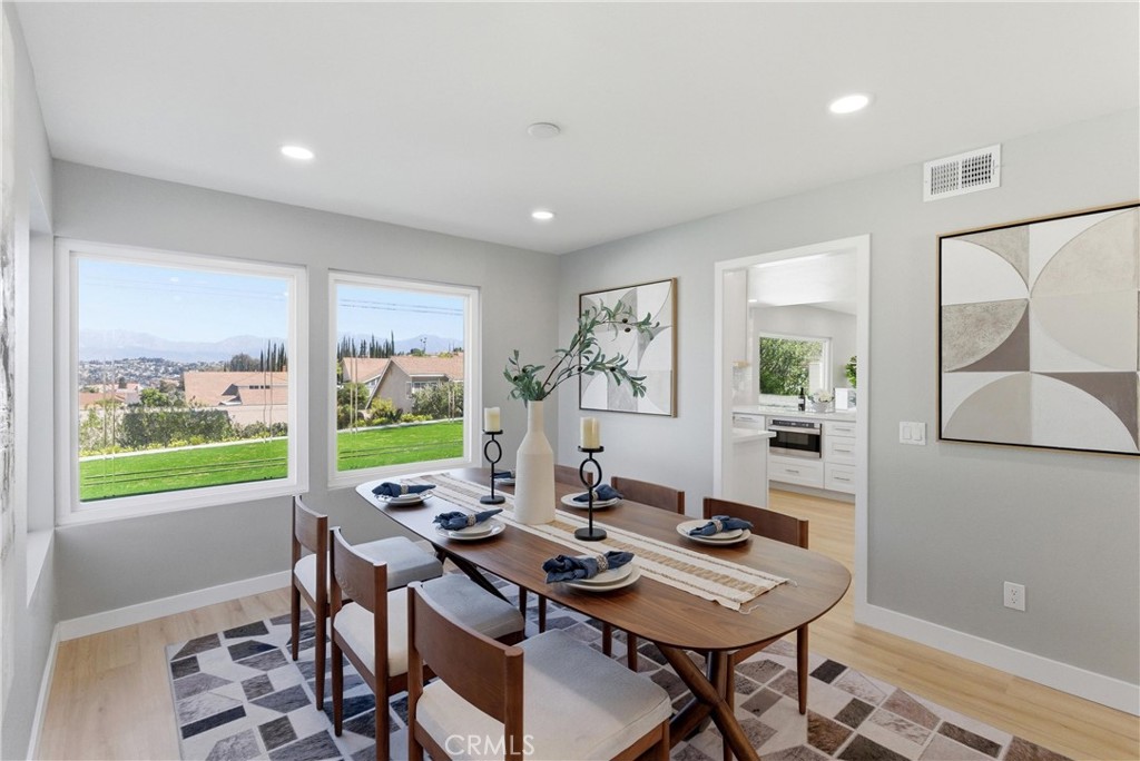 21535 Chirping Sparrow