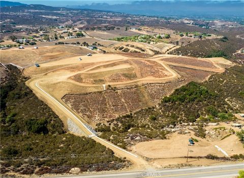 40495 E Benton Road Temecula CA 92592