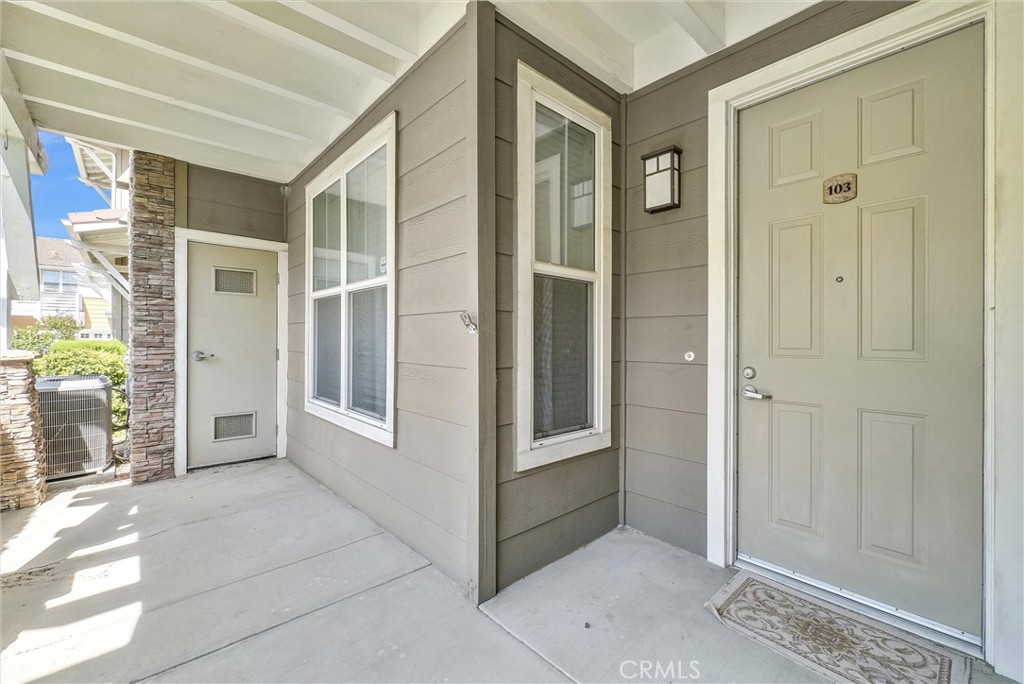 835 Francesca Dr 103
