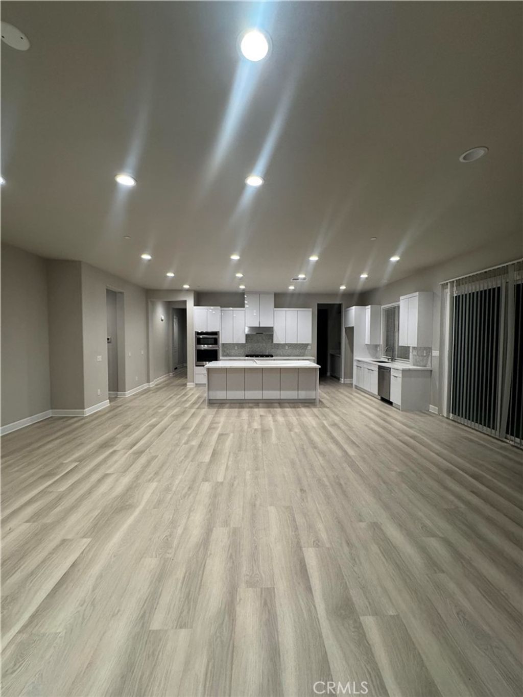 Photo of 12925 Davona Dale Rd, Apple Valley, CA 92308 (MLS # IV26015475)