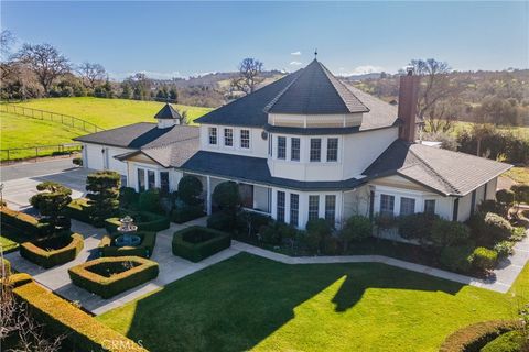 Photo of 1655 Barley Grain, Paso Robles, CA 93446 (MLS # NS26025086)