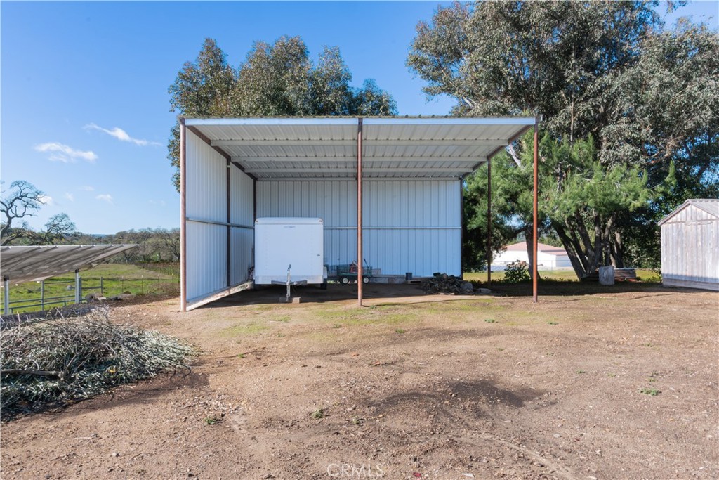 Paso Robles, California, 93446, United States, 4 Bedrooms Bedrooms, ,5 BathroomsBathrooms,Residential,Active,2016421