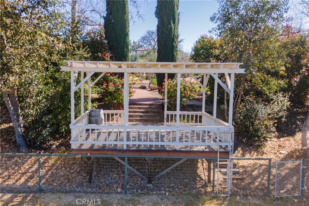 Paso Robles, California, 93446, United States, 4 Bedrooms Bedrooms, ,5 BathroomsBathrooms,Residential,Active,2016421