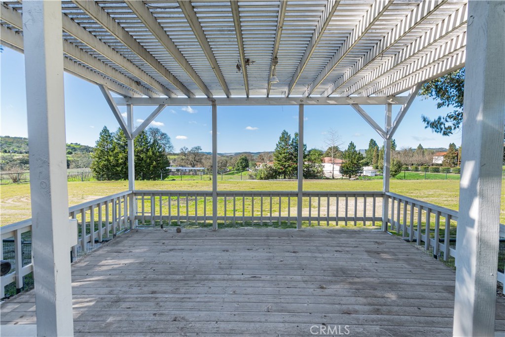 Paso Robles, California, 93446, United States, 4 Bedrooms Bedrooms, ,5 BathroomsBathrooms,Residential,Active,2016421
